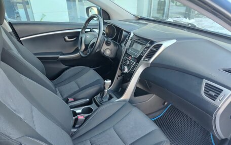 Hyundai i30 II рестайлинг, 2012 год, 849 000 рублей, 13 фотография