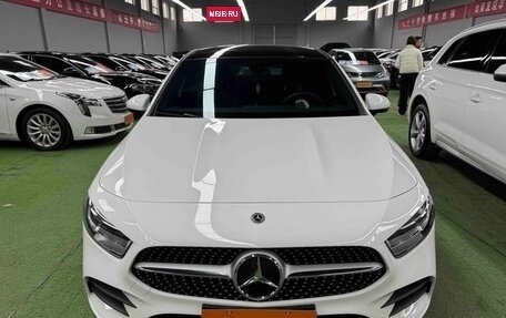 Mercedes-Benz A-Класс, 2023 год, 2 030 000 рублей, 2 фотография