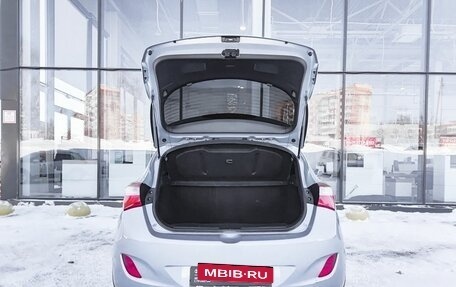 Hyundai i30 II рестайлинг, 2012 год, 849 000 рублей, 12 фотография