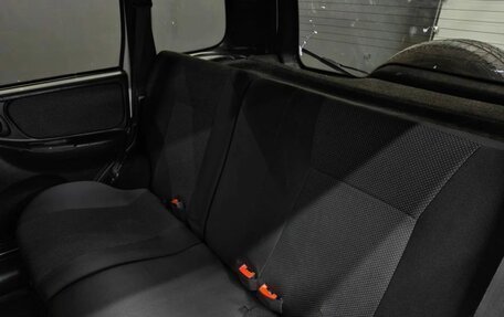 Chevrolet Niva I рестайлинг, 2015 год, 699 888 рублей, 16 фотография