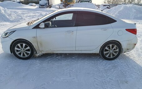 Hyundai Solaris II рестайлинг, 2013 год, 705 000 рублей, 6 фотография