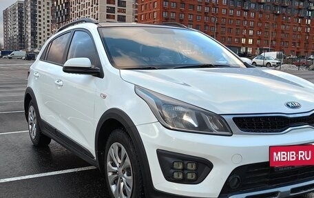 KIA Rio IV, 2018 год, 1 250 000 рублей, 2 фотография