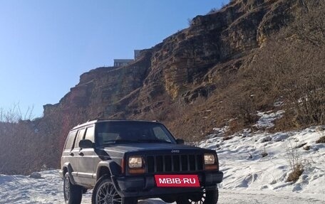 Jeep Cherokee, 1994 год, 550 000 рублей, 2 фотография