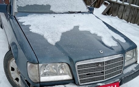 Mercedes-Benz E-Класс, 1995 год, 80 000 рублей, 4 фотография