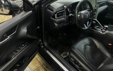 Toyota Camry, 2021 год, 3 350 000 рублей, 7 фотография