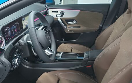 Mercedes-Benz CLA, 2024 год, 4 900 000 рублей, 15 фотография