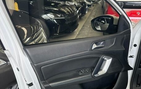 Peugeot 308 II, 2019 год, 1 080 000 рублей, 11 фотография