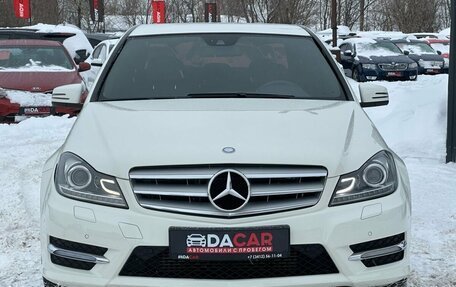 Mercedes-Benz C-Класс, 2011 год, 1 579 000 рублей, 2 фотография