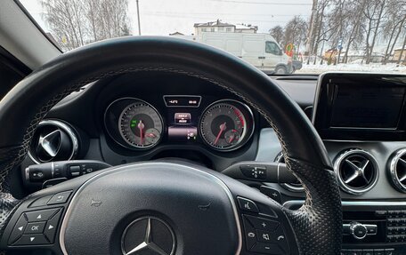 Mercedes-Benz GLA, 2015 год, 2 550 000 рублей, 15 фотография