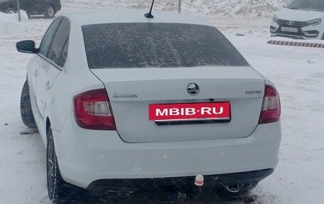 Skoda Rapid I, 2017 год, 900 000 рублей, 3 фотография