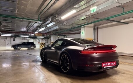 Porsche 911, 2021 год, 20 000 000 рублей, 6 фотография