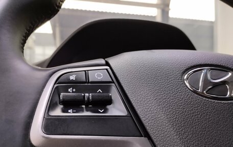 Hyundai Solaris II рестайлинг, 2018 год, 1 360 000 рублей, 9 фотография