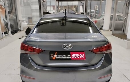 Hyundai Solaris II рестайлинг, 2018 год, 1 360 000 рублей, 5 фотография