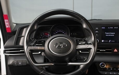 Hyundai Elantra, 2020 год, 1 790 000 рублей, 11 фотография