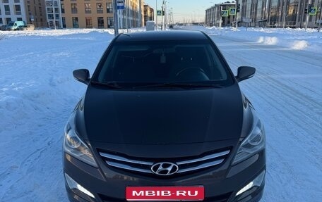 Hyundai Solaris II рестайлинг, 2014 год, 999 000 рублей, 1 фотография