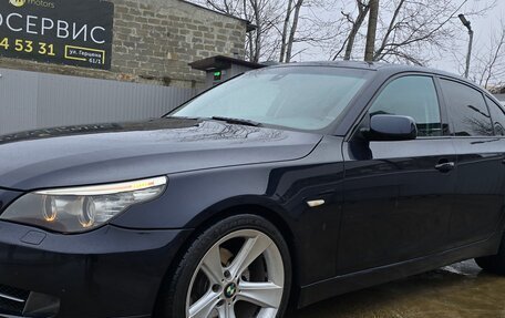 BMW 5 серия, 2008 год, 1 030 000 рублей, 15 фотография