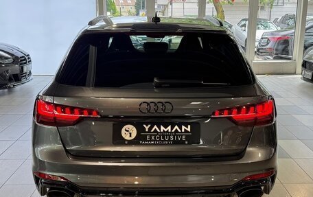 Audi RS 4, 2025 год, 13 350 000 рублей, 5 фотография