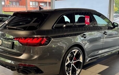 Audi RS 4, 2025 год, 13 350 000 рублей, 4 фотография