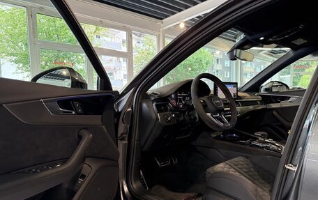 Audi RS 4, 2025 год, 13 350 000 рублей, 11 фотография