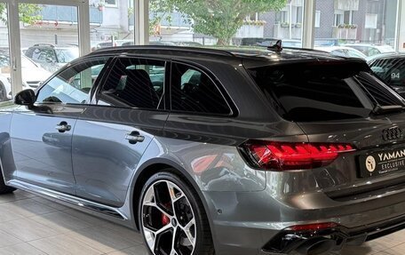 Audi RS 4, 2025 год, 13 350 000 рублей, 6 фотография