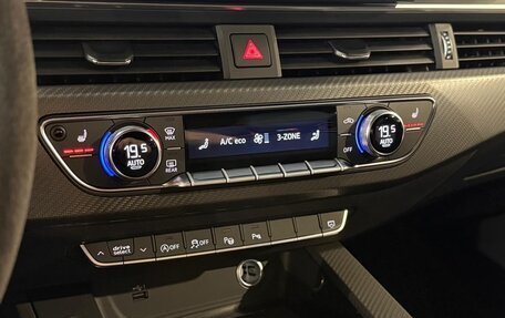 Audi RS 4, 2025 год, 13 350 000 рублей, 18 фотография