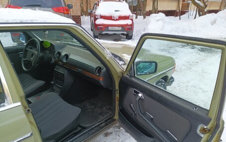 Mercedes-Benz W123, 1983 год, 400 000 рублей, 12 фотография