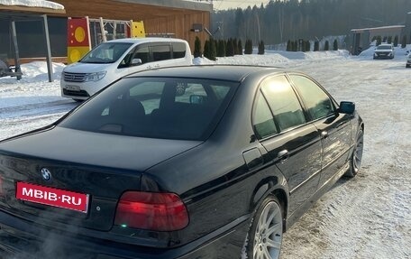 BMW 5 серия, 1998 год, 550 000 рублей, 1 фотография