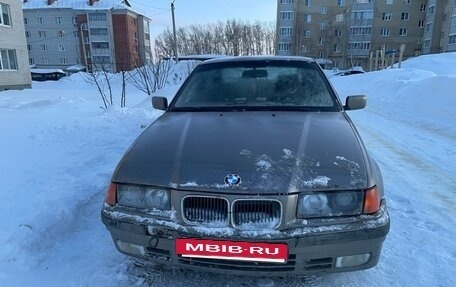 BMW 3 серия, 1991 год, 200 000 рублей, 2 фотография