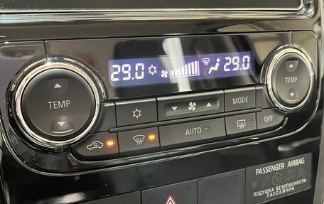 Mitsubishi Pajero Sport III рестайлинг, 2019 год, 3 600 000 рублей, 11 фотография