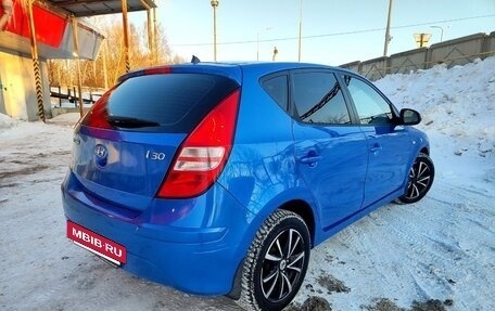 Hyundai i30 I, 2010 год, 720 000 рублей, 2 фотография