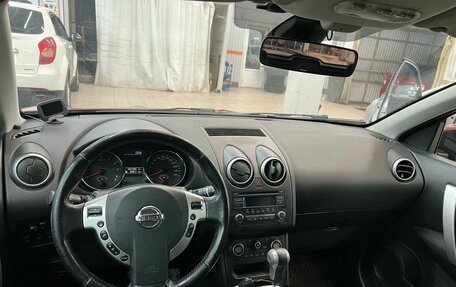 Nissan Qashqai, 2010 год, 1 100 000 рублей, 5 фотография