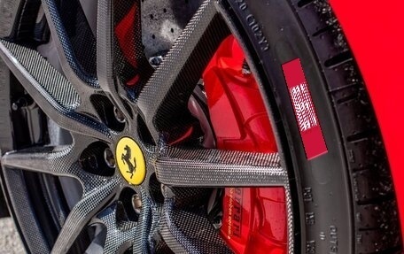 Ferrari 812, 2023 год, 235 000 000 рублей, 15 фотография