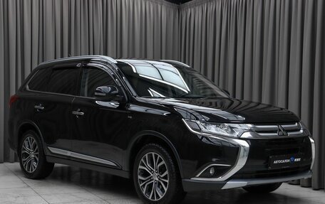 Mitsubishi Outlander III рестайлинг 3, 2016 год, 2 649 000 рублей, 3 фотография