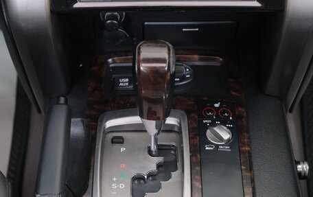 Toyota Land Cruiser 200, 2010 год, 3 349 000 рублей, 20 фотография