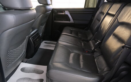 Toyota Land Cruiser 200, 2010 год, 3 349 000 рублей, 24 фотография