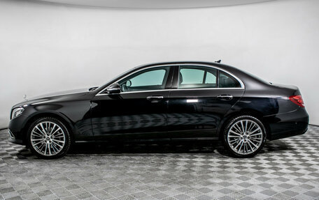 Mercedes-Benz E-Класс, 2019 год, 2 890 000 рублей, 8 фотография
