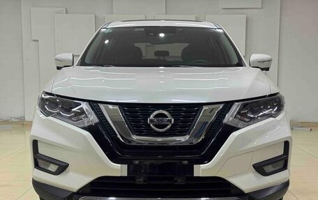 Nissan X-Trail, 2021 год, 2 100 000 рублей, 2 фотография