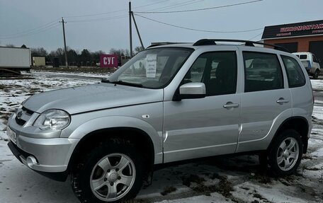 Chevrolet Niva I рестайлинг, 2016 год, 620 000 рублей, 5 фотография