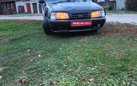 ИЖ 2126 «Ода», 2004 год, 55 000 рублей, 1 фотография