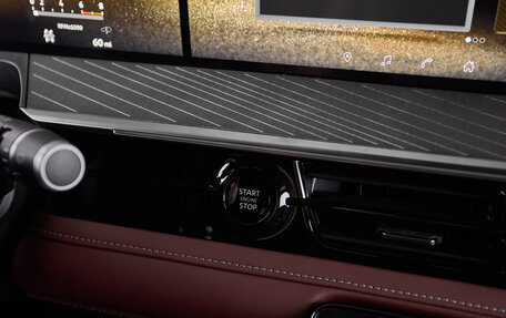 Infiniti QX80, 2024 год, 16 990 000 рублей, 30 фотография