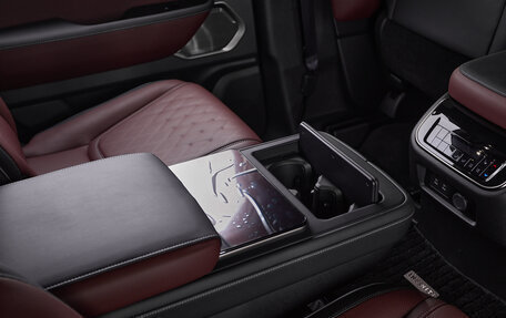 Infiniti QX80, 2024 год, 16 990 000 рублей, 37 фотография