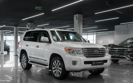 Toyota Land Cruiser 200, 2013 год, 3 590 000 рублей, 2 фотография