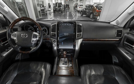 Toyota Land Cruiser 200, 2013 год, 3 590 000 рублей, 8 фотография