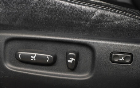 Toyota Land Cruiser 200, 2013 год, 3 590 000 рублей, 20 фотография