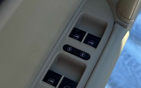 Volkswagen Touareg III, 2011 год, 1 950 000 рублей, 11 фотография