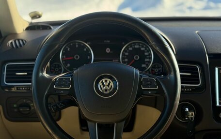 Volkswagen Touareg III, 2011 год, 1 950 000 рублей, 21 фотография