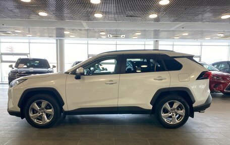 Toyota RAV4, 2020 год, 3 160 000 рублей, 4 фотография