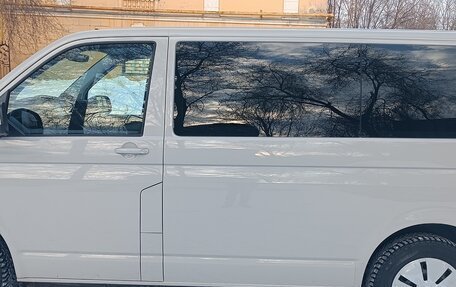 Volkswagen Caravelle T6 рестайлинг, 2020 год, 4 200 000 рублей, 2 фотография