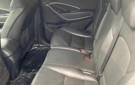 Hyundai Santa Fe III рестайлинг, 2018 год, 2 300 000 рублей, 7 фотография