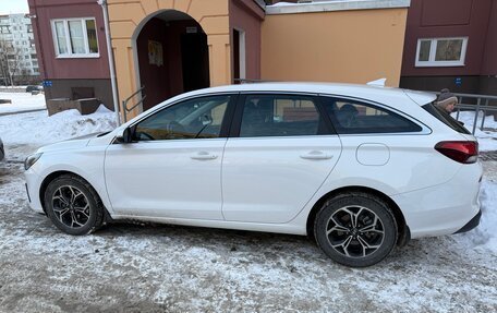 Hyundai i30 III, 2022 год, 2 100 000 рублей, 3 фотография